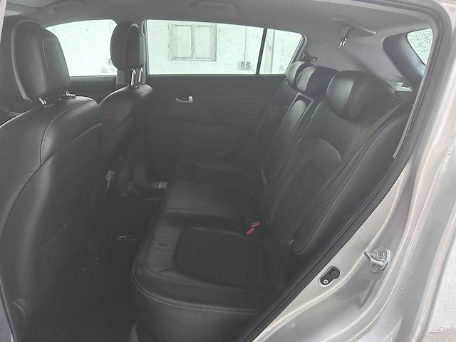 Kia - sportage - 1.6 gdi x-ecutive + - 88-rkg-3- 2011 - afbeelding 6 van  20