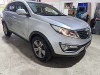 Kia - sportage - 1.6 gdi x-ecutive + - 88-rkg-3- 2011 - afbeelding 16 van  20