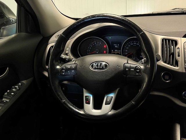 Kia - sportage - 2.0 bnsplusline 2014 j-040-hr iaw - afbeelding 7 van  23