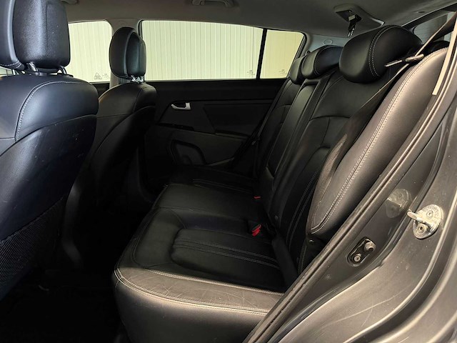 Kia - sportage - 2.0 x-clusive - personenauto - 2010 - afbeelding 20 van  27