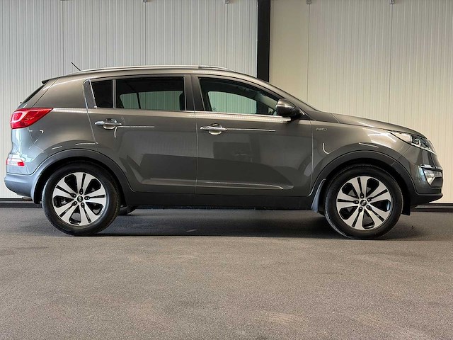 Kia - sportage - 2.0 x-clusive - personenauto - 2010 - afbeelding 9 van  27