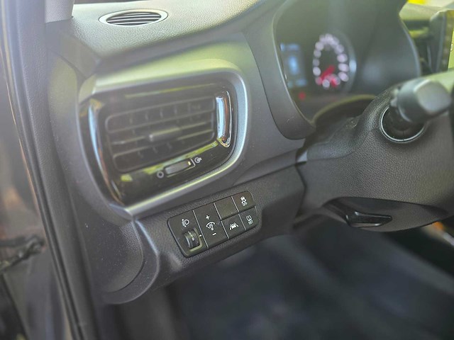 Kia - stonic - 1.0 t-gdi dynpl.line - automaat - 2019 - personenauto - afbeelding 6 van  33