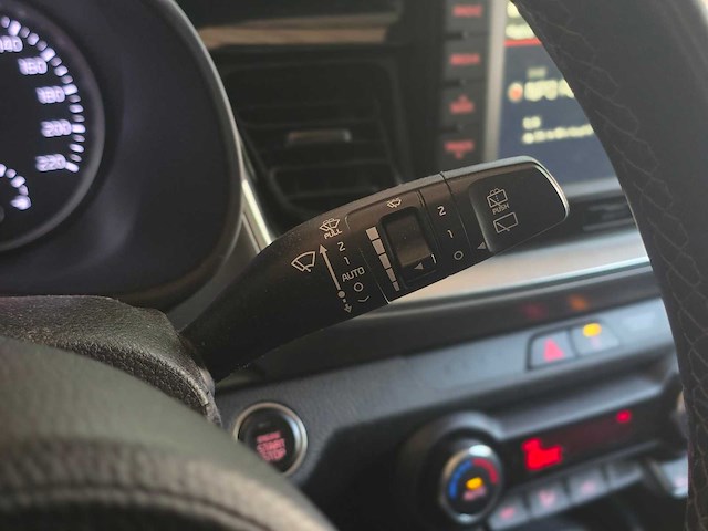Kia - stonic - 1.0 t-gdi dynpl.line - automaat - 2019 - personenauto - afbeelding 14 van  33