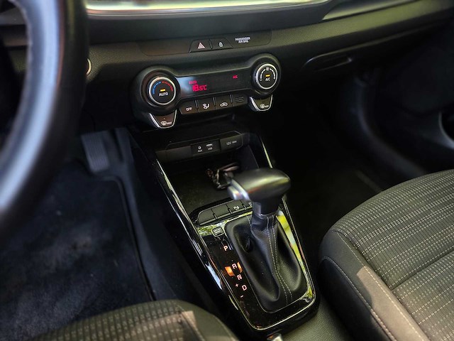 Kia - stonic - 1.0 t-gdi dynpl.line - automaat - 2019 - personenauto - afbeelding 18 van  33