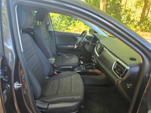 Kia - stonic - 1.0 t-gdi dynpl.line - automaat - 2019 - personenauto - afbeelding 20 van  33