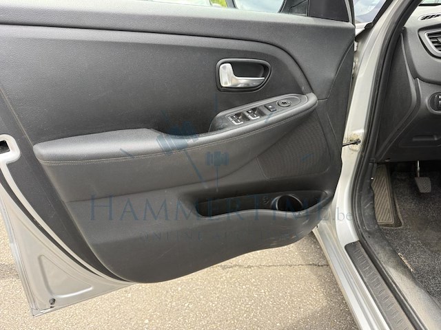 Kia carens 1.7 crdi lounge isg,2013 - afbeelding 32 van  34
