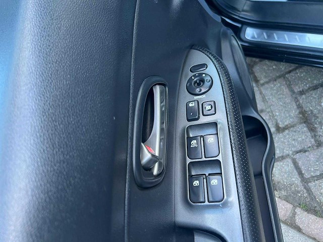 Kia carens 2.0 cvvt x-clusive 7 persoons, 19-xr-tp - afbeelding 15 van  22