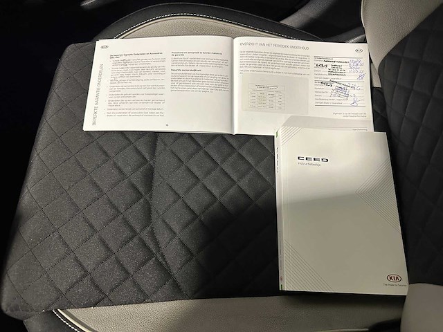 Kia ceed 1.0 t-gdi gt-line ed k-936-sg - afbeelding 6 van  10