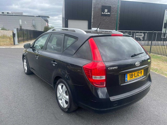 Kia cee'd 1.4 cvvt x-ecutive 2010 - afbeelding 7 van  10