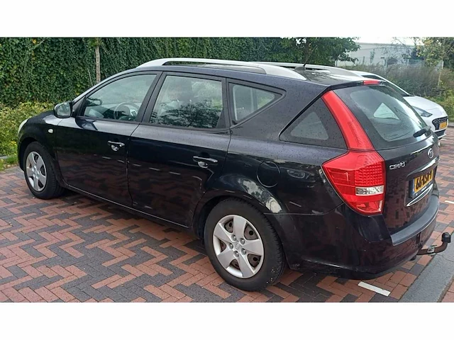 Kia cee'd 1.4 cvvt x-tra *, 66-ksv-9 - afbeelding 14 van  16