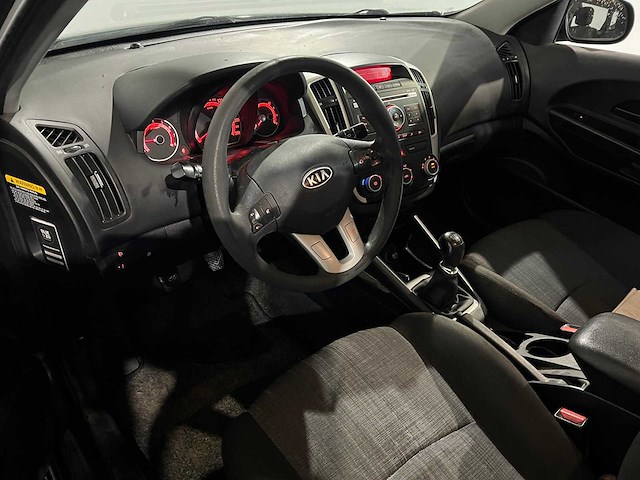 Kia cee'd 1.4 cvvt x-tra, 86-nzg-2 - afbeelding 9 van  22
