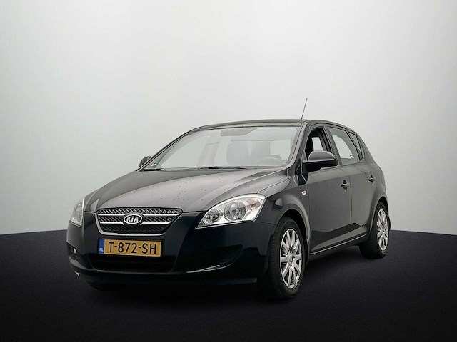 Kia cee'd 1.6 cvvt x-tra 2010 - afbeelding 1 van  17