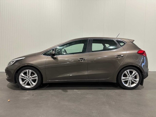 Kia cee'd 1.6 gdi plus pack 14-xbf-9 - afbeelding 12 van  20