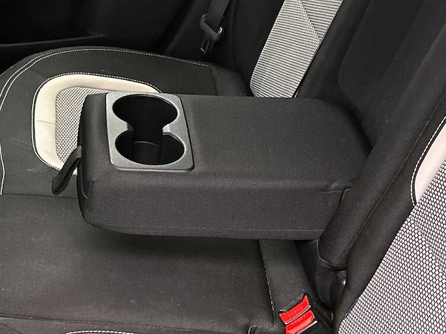 Kia cee'd 1.6 gdi super pack 2012 | 11-xzg-3 - afbeelding 36 van  48