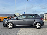 Kia cee'd 1.6 x-executive 2010 | 15-lkl-1 iaw - afbeelding 11 van  59