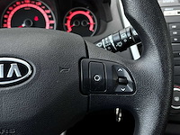 Kia cee'd 1.6 x-executive 2010 | 15-lkl-1 iaw - afbeelding 13 van  59