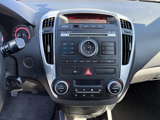 Kia cee'd cee'd 1.4 crdi access 90, 2012 - afbeelding 5 van  32