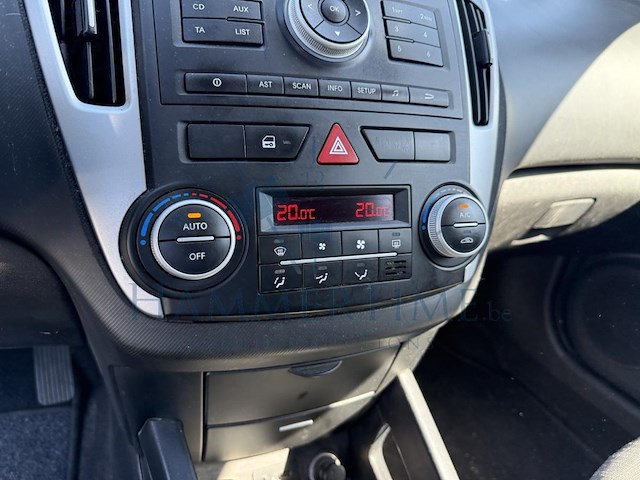 Kia cee'd cee'd 1.4 crdi access 90, 2012 - afbeelding 7 van  32