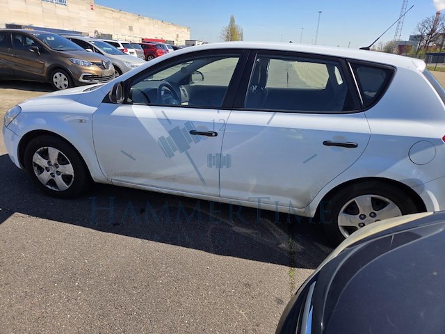 Kia cee'd cee'd 1.6 turbo crdi vgt ex 90, 2008 - afbeelding 44 van  45