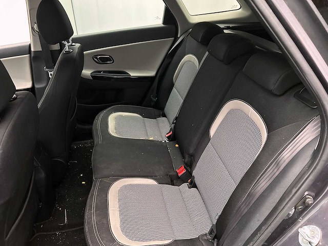 Kia cee'd sportswagon 1.6 gdi dynamicline 2015 | gs-980-z - afbeelding 31 van  43