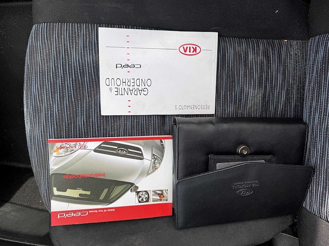 Kia cee'd sporty wagon 1.4 x-tra, 02-zr-jb - afbeelding 4 van  14