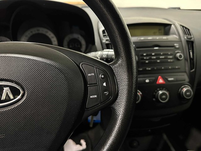 Kia cee'd sporty wagon 1.4 x-tra isg 65-jpv-5 - afbeelding 6 van  19