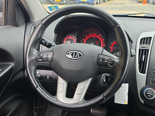 Kia cee'd sporty wagon 1.6 cvvt x-ecutive 2012 | 85-svg-1 - afbeelding 6 van  16