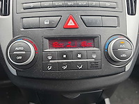 Kia cee'd sporty wagon 1.6 cvvt x-ecutive 2012 | 85-svg-1 - afbeelding 13 van  16