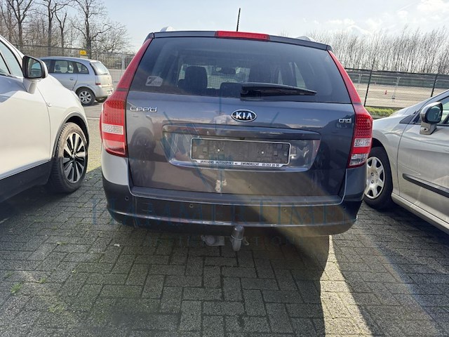 Kia cee'd sw 1.6 crdi 'hedgren ed.' isg ecodyn., 2012 - afbeelding 23 van  27