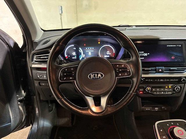 Kia e-niro dynamicline 64 kwh 204pk 2020 (origineel-nl + 1e eigenaar), j-072-tk - afbeelding 9 van  39