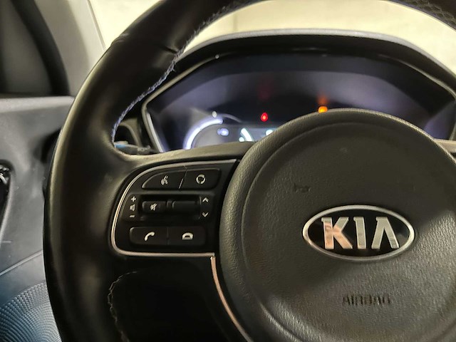 Kia e-niro dynamicline 64 kwh 204pk 2020 (origineel-nl + 1e eigenaar), j-072-tk - afbeelding 13 van  39