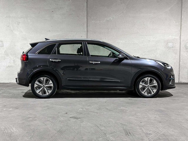 Kia e-niro dynamicline 64 kwh 204pk 2020 (origineel-nl + 1e eigenaar), j-072-tk - afbeelding 37 van  39