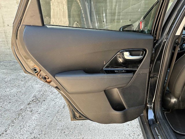 Kia e-niro executiveline 64 kwh 204pk 2019 (origineel-nl + 2e eigenaar), g-935-sh - afbeelding 34 van  49