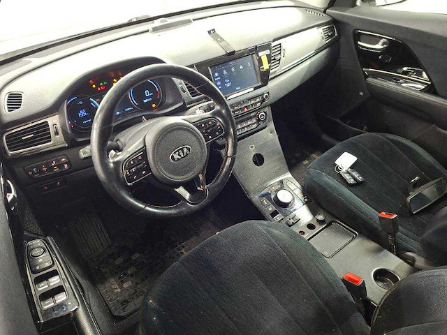 Kia e-niro executiveline 64 kwh automaat, zv-783-l - afbeelding 2 van  12