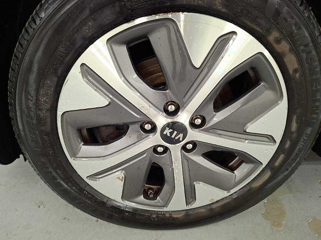 Kia e-niro executiveline 64 kwh automaat, zv-783-l - afbeelding 9 van  12