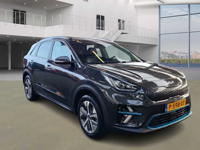 Kia e-niro executiveline 64 kwh, p-598-xt - afbeelding 18 van  23