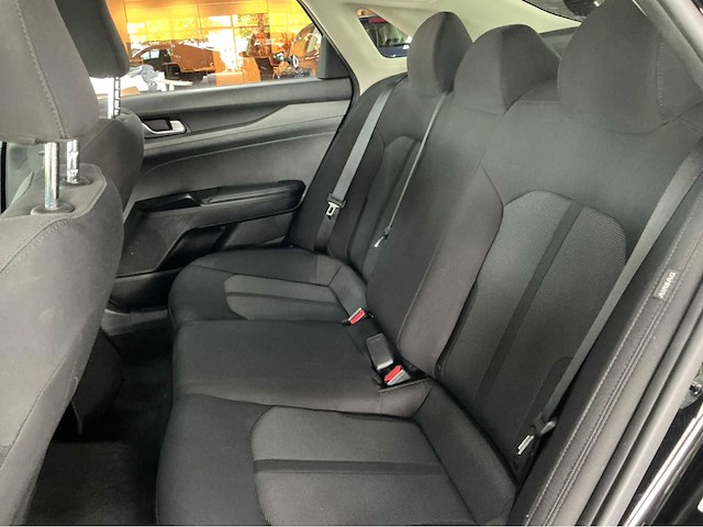 Kia k5 lx | 1.6 t-gdi | 2021 | 182 pk | 8 traps automaat | 45.100 km | btw auto - afbeelding 16 van  31
