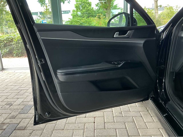 Kia k5 lx | 1.6 t-gdi | 2021 | 182 pk | 8 traps automaat | 45.100 km | btw auto - afbeelding 2 van  31