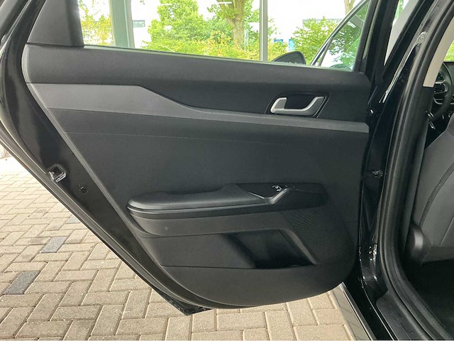 Kia k5 lx | 1.6 t-gdi | 2021 | 182 pk | 8 traps automaat | 45.100 km | btw auto - afbeelding 19 van  31
