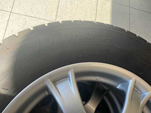 Kia lichtmetalen velgen 16inch - afbeelding 4 van  6