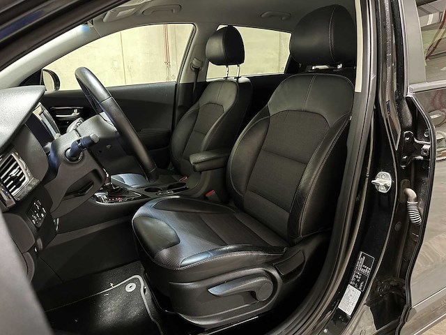 Kia niro 1.6 gdi hybrid comfortline 103pk 2018, jlb-15-t - afbeelding 13 van  47