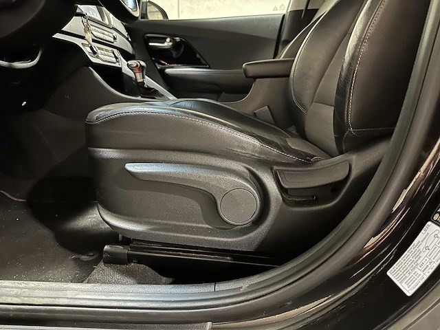 Kia niro 1.6 gdi hybrid comfortline 103pk 2018, jlb-15-t - afbeelding 14 van  47