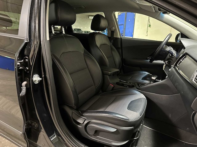 Kia niro 1.6 gdi hybrid comfortline 103pk 2018, jlb-15-t - afbeelding 28 van  47