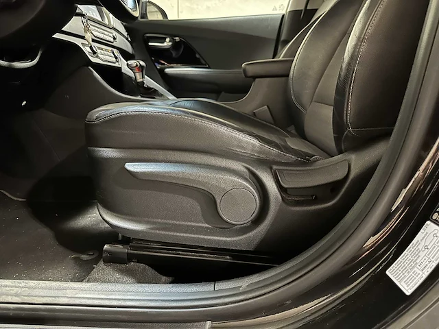 Kia niro 1.6 gdi hybrid comfortline 103pk 2018, jlb-15-t - afbeelding 14 van  47