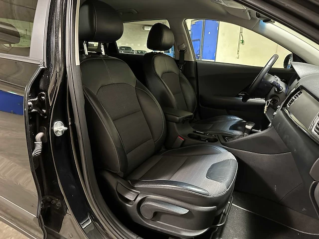 Kia niro 1.6 gdi hybrid comfortline 103pk 2018, jlb-15-t - afbeelding 28 van  47