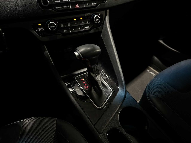 Kia niro 1.6 gdi hybrid dynamicline 141pk 2018 (origineel-nl + 1e eigenaar), sk-042-g - afbeelding 21 van  44