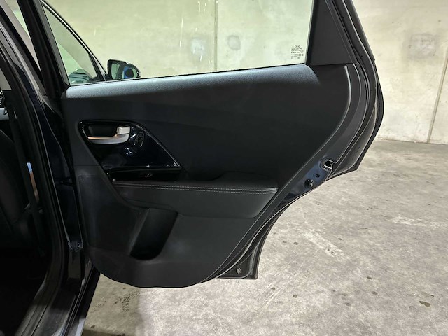 Kia niro 1.6 gdi hybrid dynamicline 141pk 2018 (origineel-nl + 1e eigenaar), sk-042-g - afbeelding 31 van  44