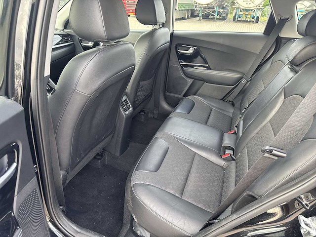Kia niro 1.6 gdi hybrid executive line 2019 | g-749-bl - afbeelding 20 van  31