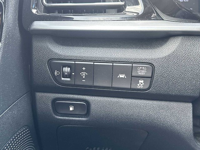 Kia niro 1.6 gdi hybrid executive line 2019 | g-749-bl - afbeelding 8 van  31
