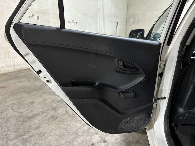 Kia picanto 1.0 cvvt isg 69pk 2013 (origineel-nl + 1e eigenaar), 4-stx-23 - afbeelding 29 van  46